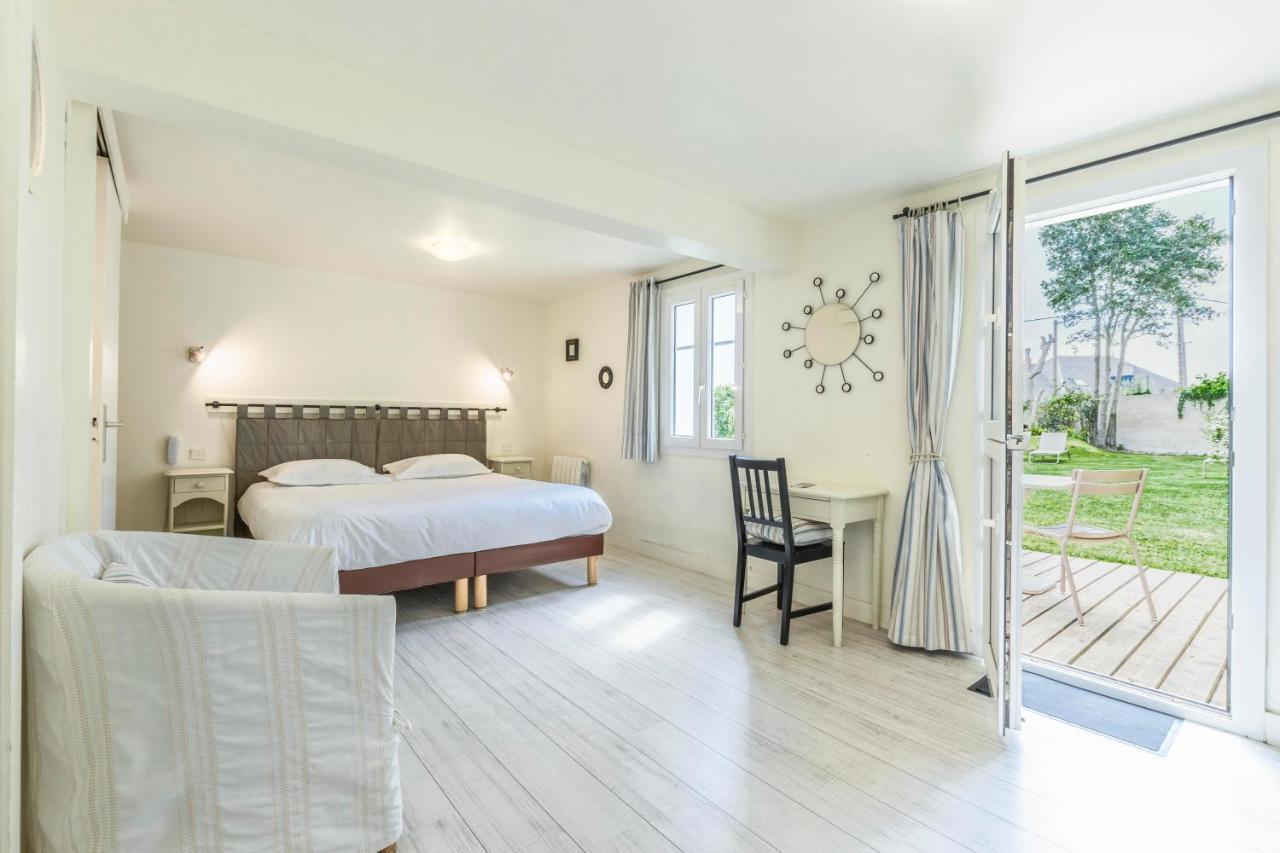 Hotel Le Clos Fleuri Le Palais Exteriör bild