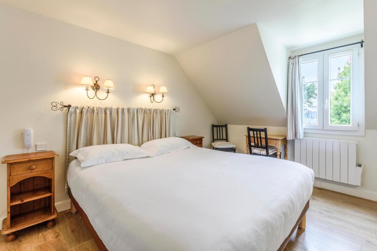 Hotel Le Clos Fleuri Le Palais Exteriör bild