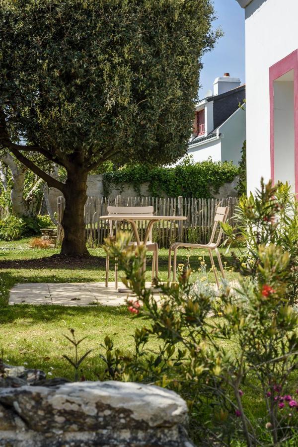 Hotel Le Clos Fleuri Le Palais Exteriör bild